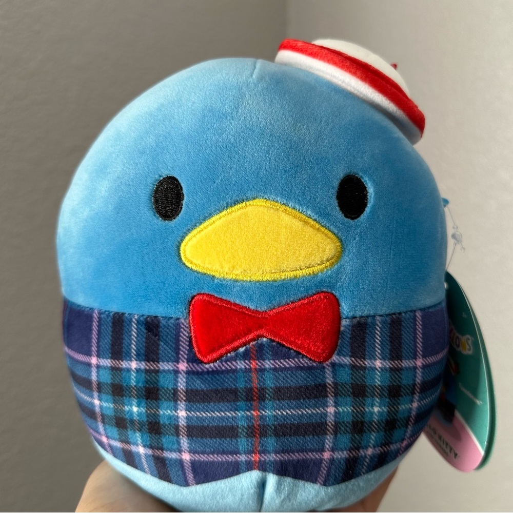 6.5” Tuxedo Sam Hello Kitty & Friends Squishmallows NWT